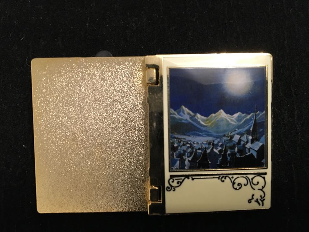 Disney Catalog - Disney Film Story Book  Exclusive Pin Collection - Pinocchio  pin collectible - Main Image 2