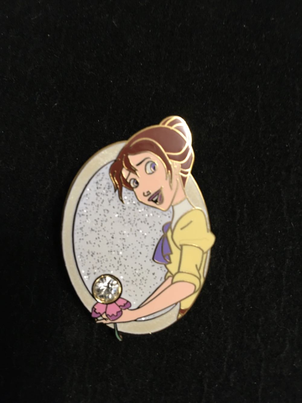 Tarzan - Jane Holding White Gem  pin collectible - Main Image 1