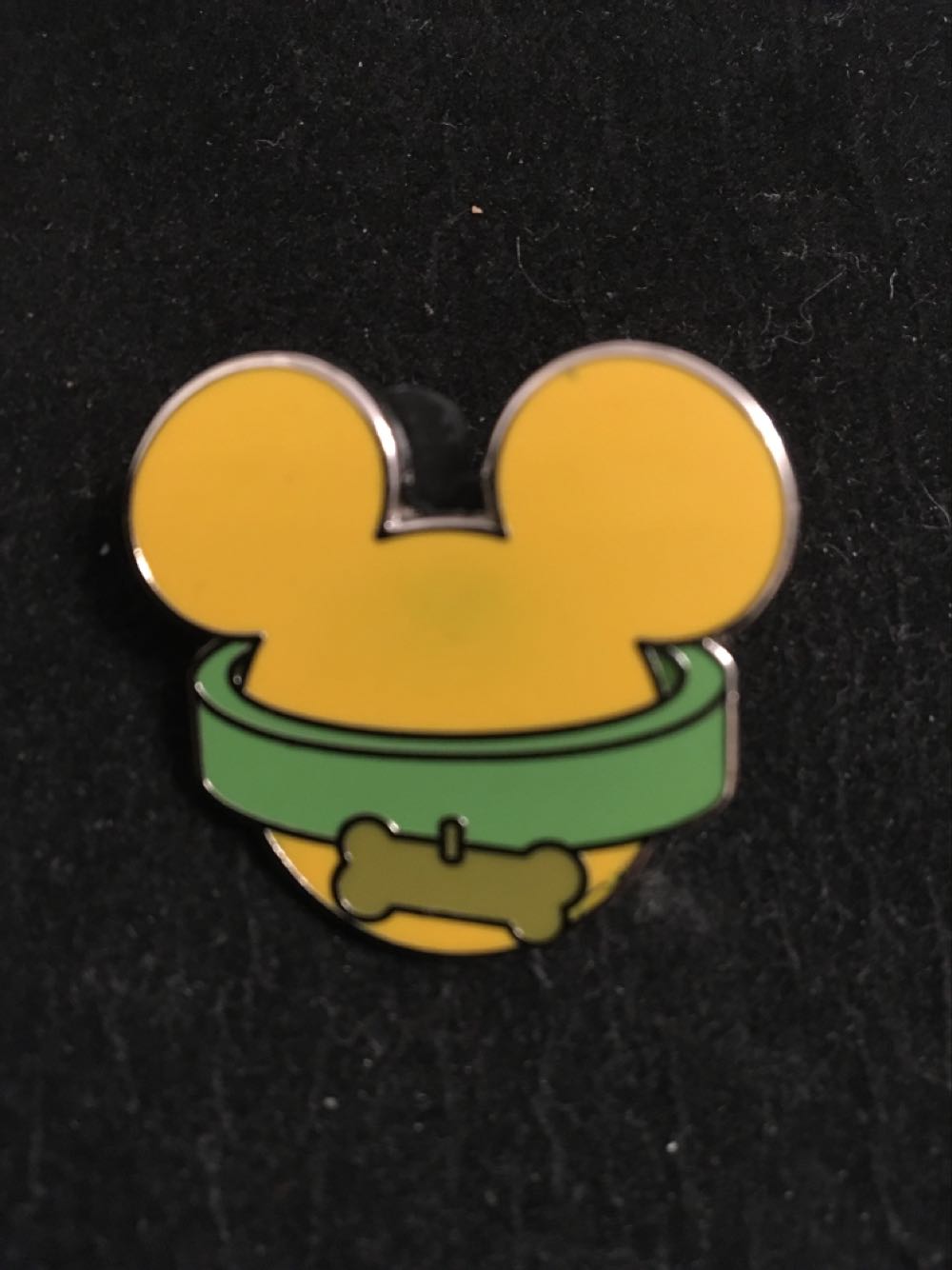 Disney Television Pin Set
