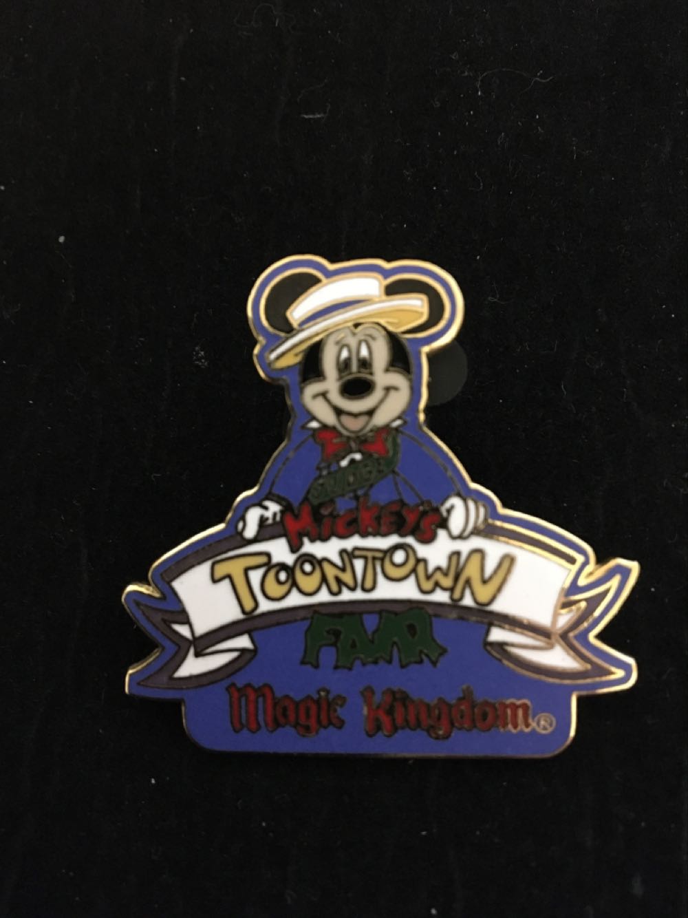 Mandolorian Head Pin