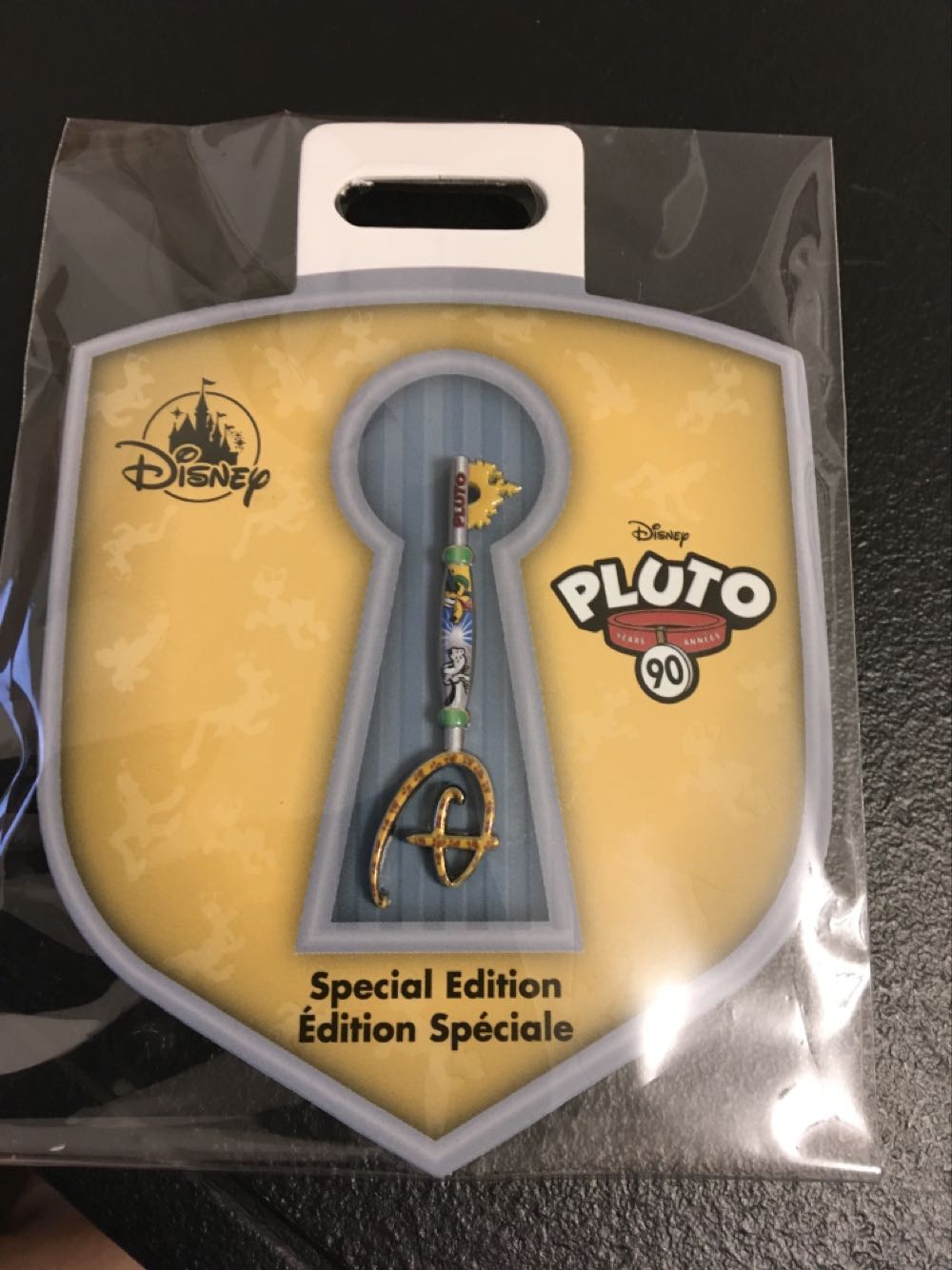 Stitch - Character Crest Collection Ltd Edition 1500