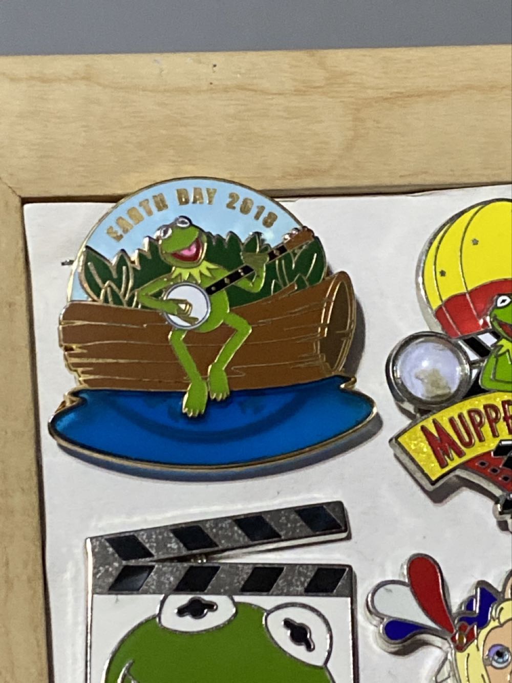 Minnie Mouse: The Main Attraction Pin Set – King Arthur Carrousel – Limited Release