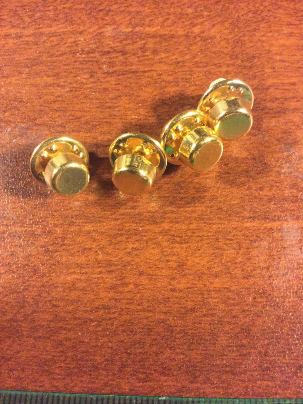 Resorts - Contempary Resort Frozen Ltd Edition