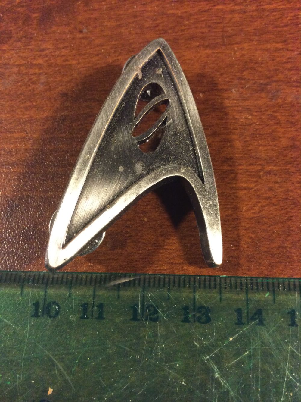 Star Trek Insignia - Ensignia pin collectible - Main Image 2
