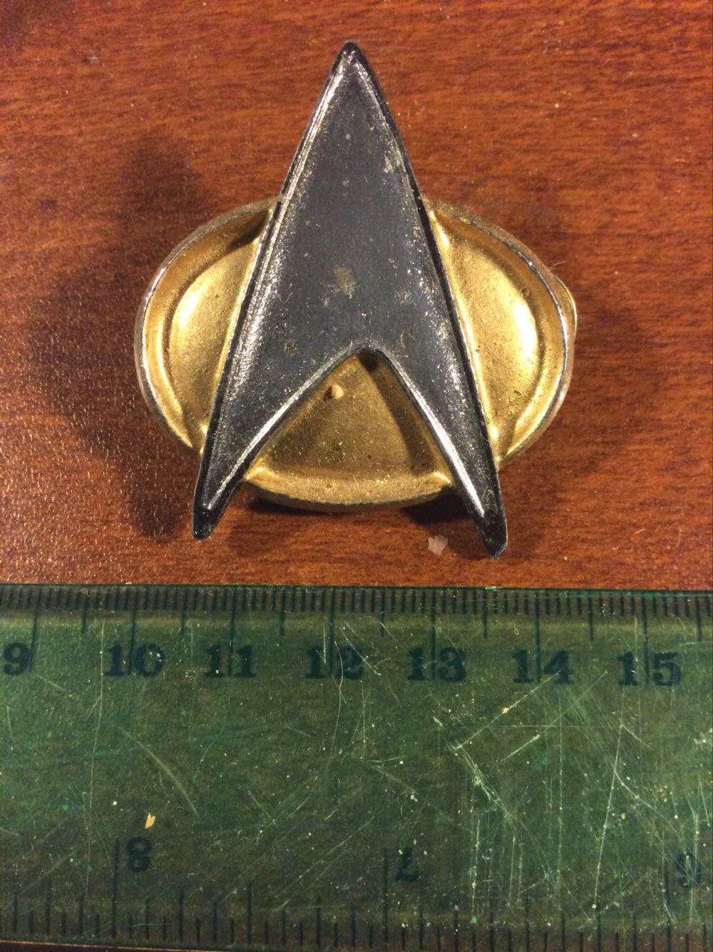 Star Trek Pin Communicator - Ensignia pin collectible - Main Image 2