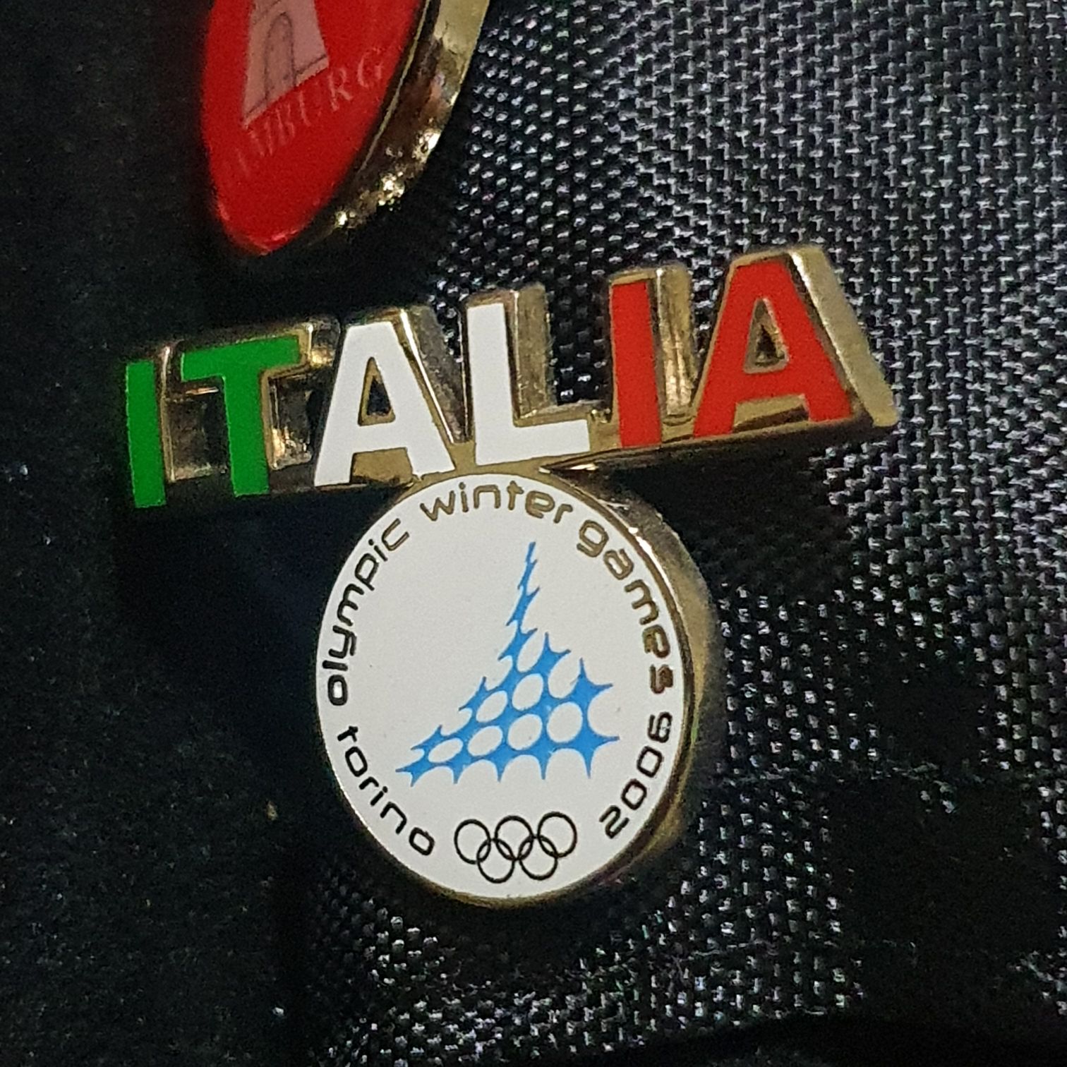 Italia  pin collectible - Main Image 2