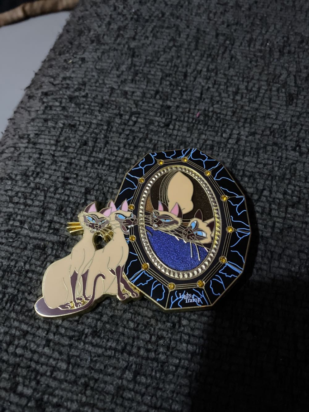 Mirror Mirror Siamese Cats  pin collectible - Main Image 2