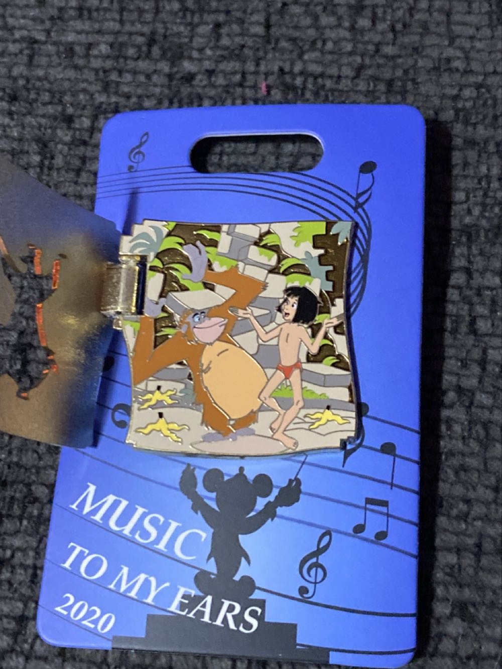 Mowgli/King Louie - I Wan’na Be Like You - Music To My Ears - Jungle Book - Hinged pin collectible [Barcode 400919163580] - Main Image 2