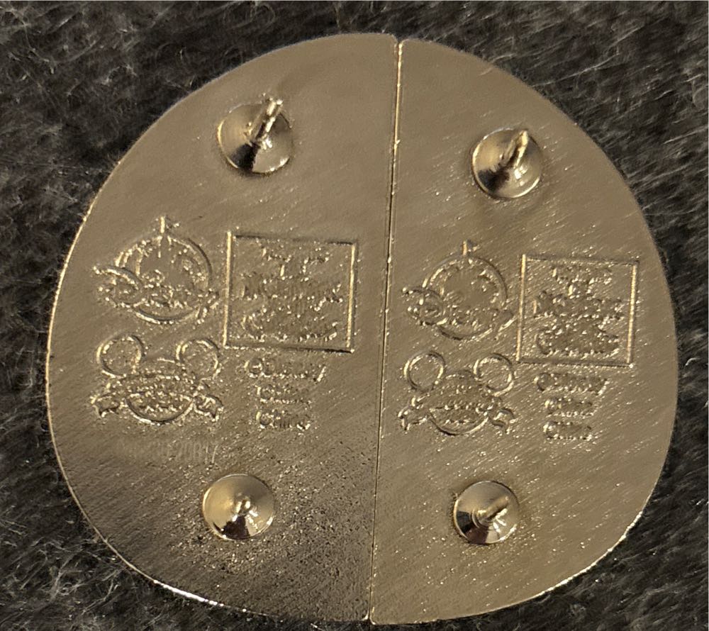 Nightmare Before Christmas - Disney Pin Trading pin collectible [Barcode 465059463655] - Main Image 2