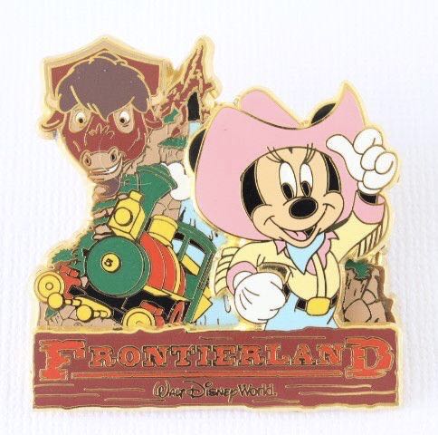 Wod NYC- Fab Five-donal Duck Policeman