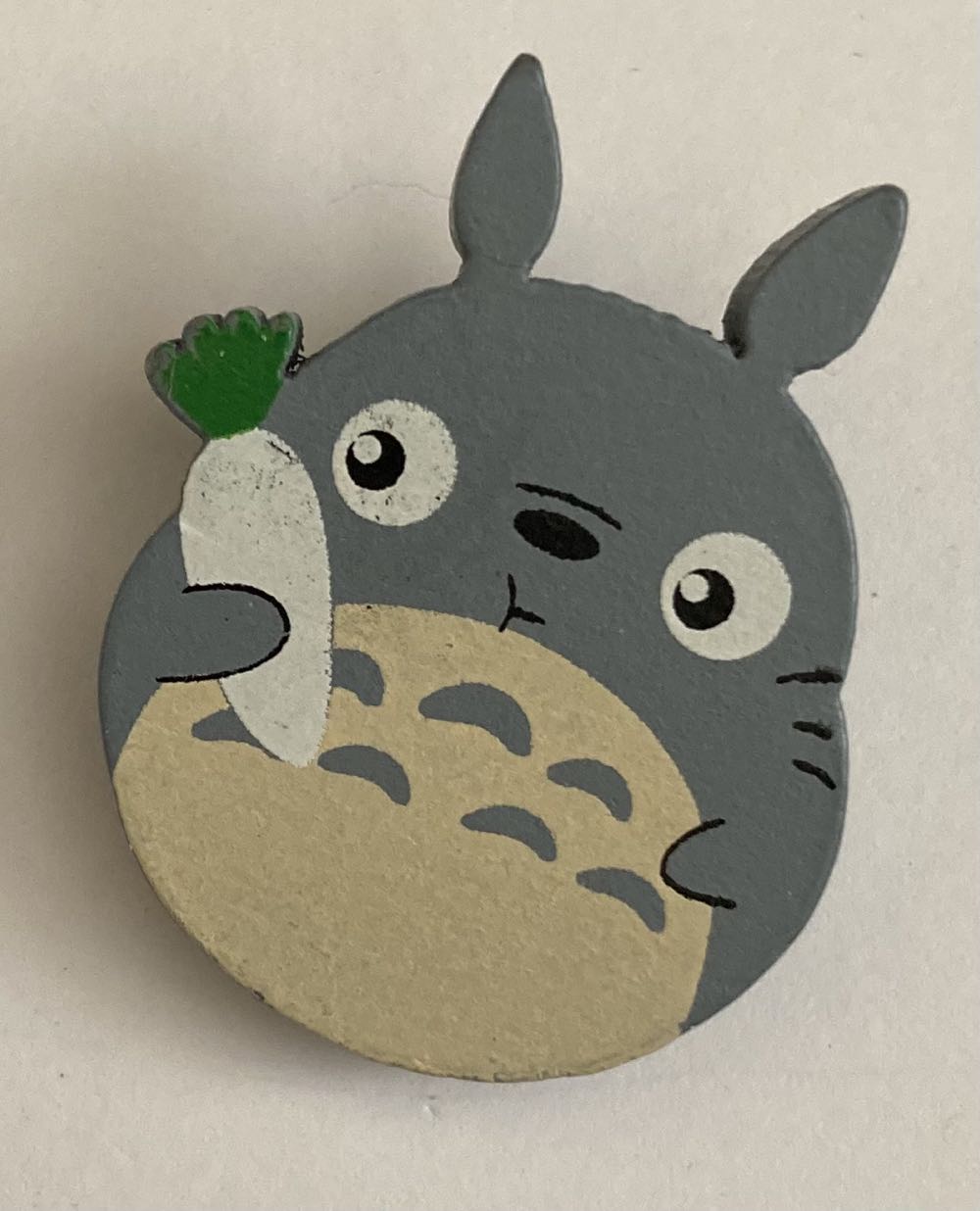 Totoro - Button pin collectible - Main Image 2