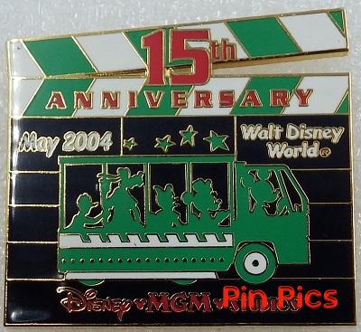 DA - Donald Introducing Cleo