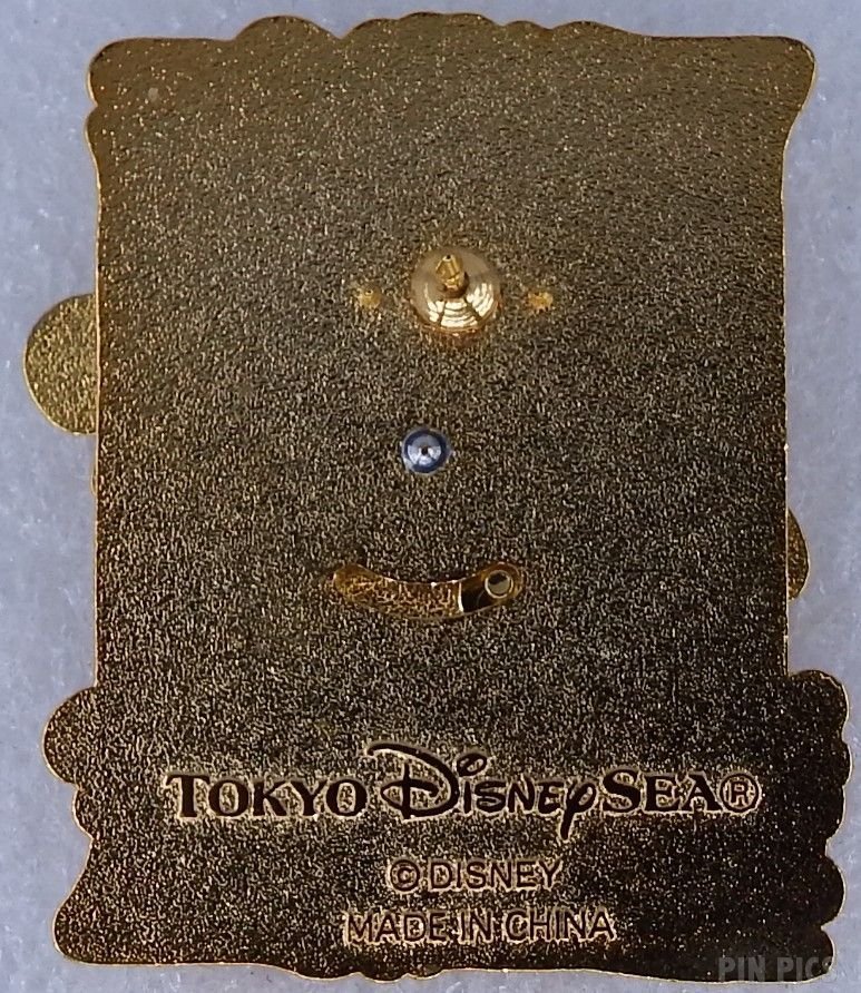 Japan - Mickey and Minnie Mouse - That’s Disneytainment - TDR  pin collectible - Main Image 2