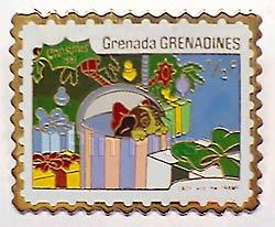 Classic Piglet Leaps and Dances - Mini Pin