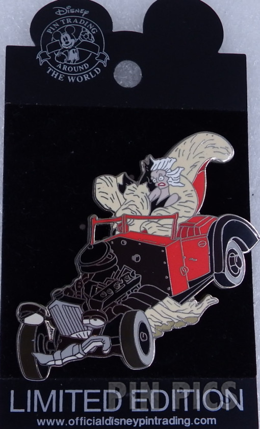 WDCC - Cruella DeVil On Wheels - 101 Dalmatians  pin collectible - Main Image 3
