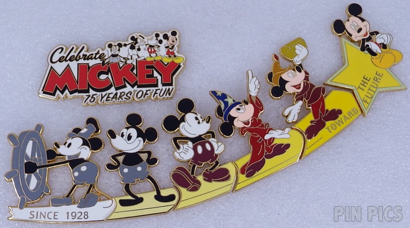 Button - Toy Story 2 - Woody