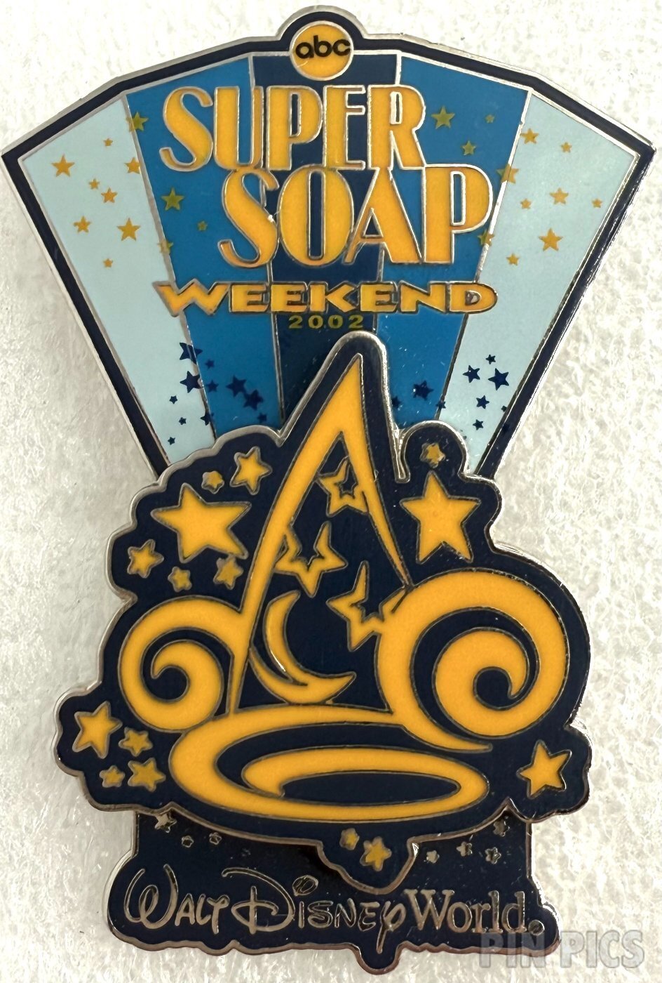 Counterfeit - Maleficent Dragon Attacking MGM Sorcerer Hat