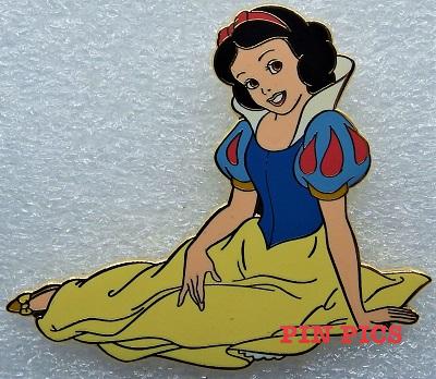 DLR - Minnie - WOW - Words - Cast Lanyard Series 2 2004