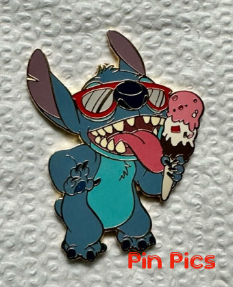 Disney Dreamers and Doers 2004