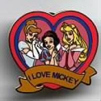 WDW - MGM Studios - Box Set - Light, Camera, Pins Event - Gift