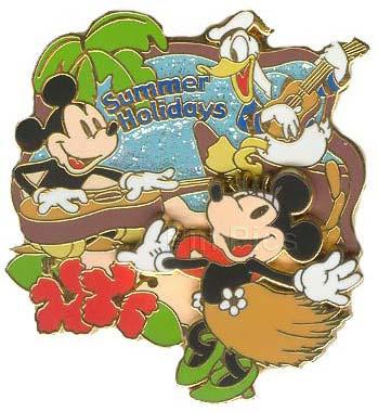 WDW - Tinker Bell - Topiary Epcot - Flower and Garden Festival 2004