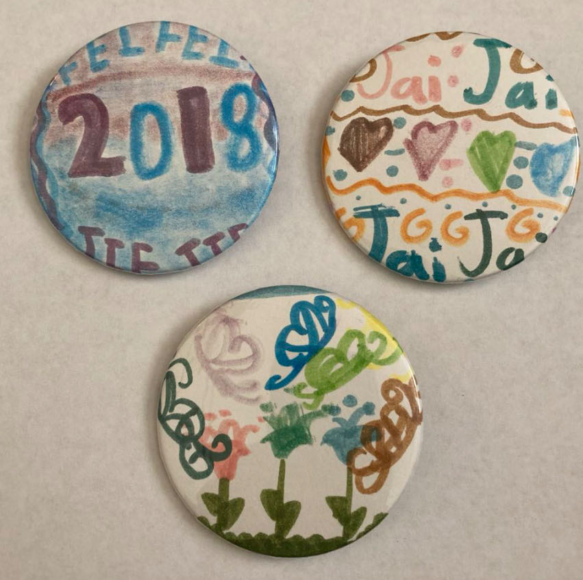 Fei Fei Jie Jie 2018 - Button pin collectible - Main Image 2
