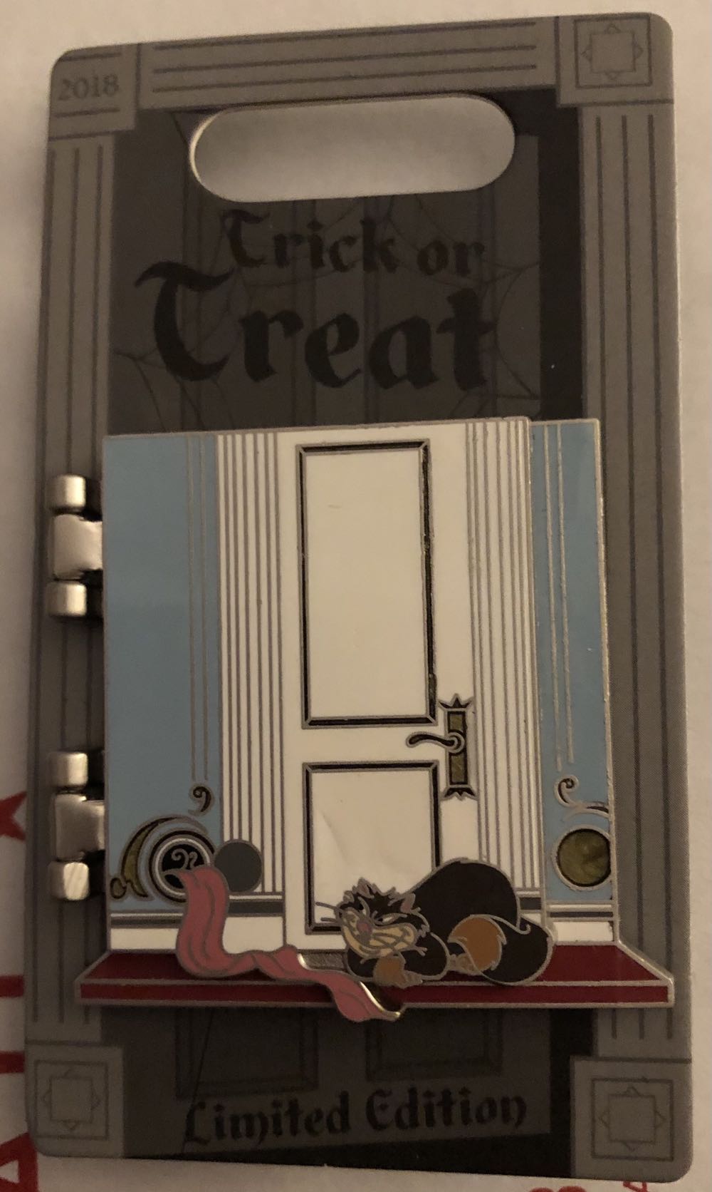 Beauty & The Beast - Belle In Front Of The Castle