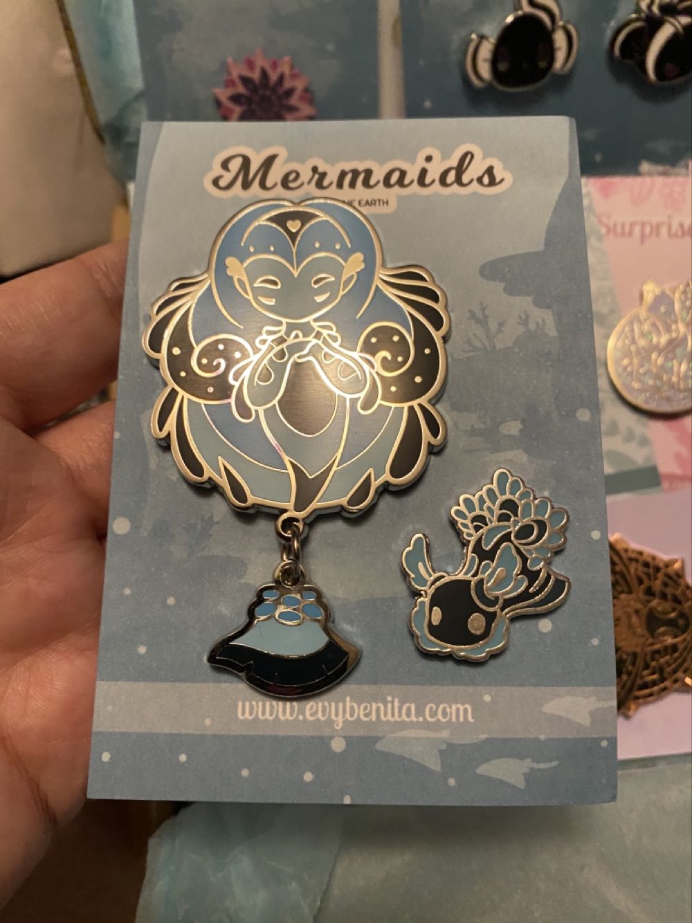 Chromodoris Willani Nudibranch Mermaid  pin collectible - Main Image 2