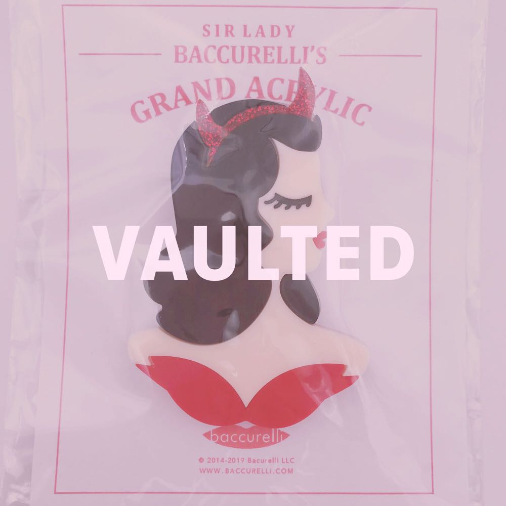 Baccurelli - Sindy - Acrylic brooch pin collectible - Main Image 2