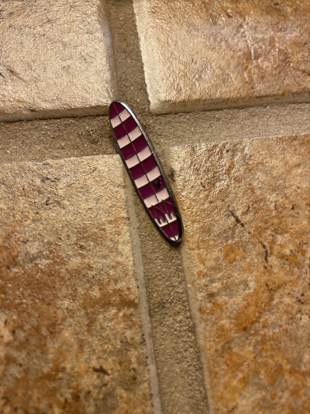 Mickey Pirate Treasure Chest Skeleton