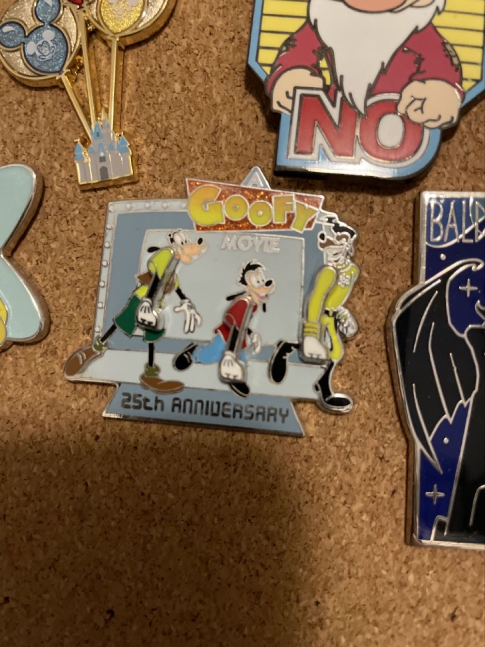 Up - Carl And Ellie Smashing The Savings Jar For Paradise Falls