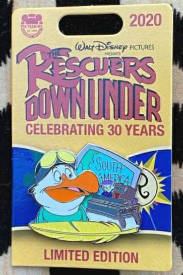 Star Trek Pin Deep Space Nine