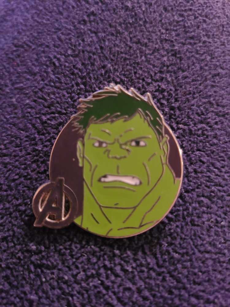 Hulk  pin collectible - Main Image 1