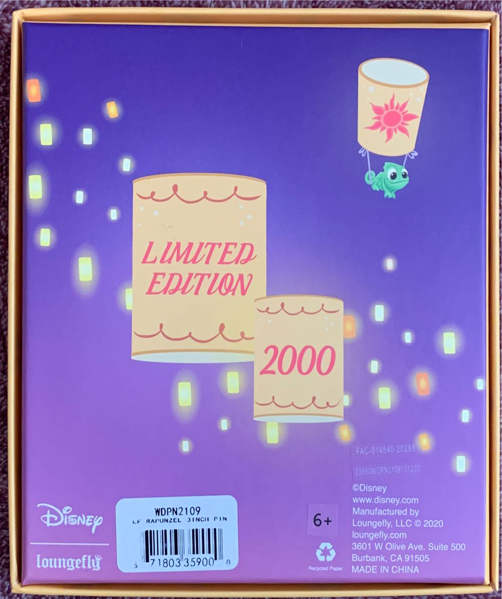 Loungefly Jumbo - Tangled 10 Years - Limited Edition 2,000 pin collectible [Barcode 671803359000] - Main Image 3