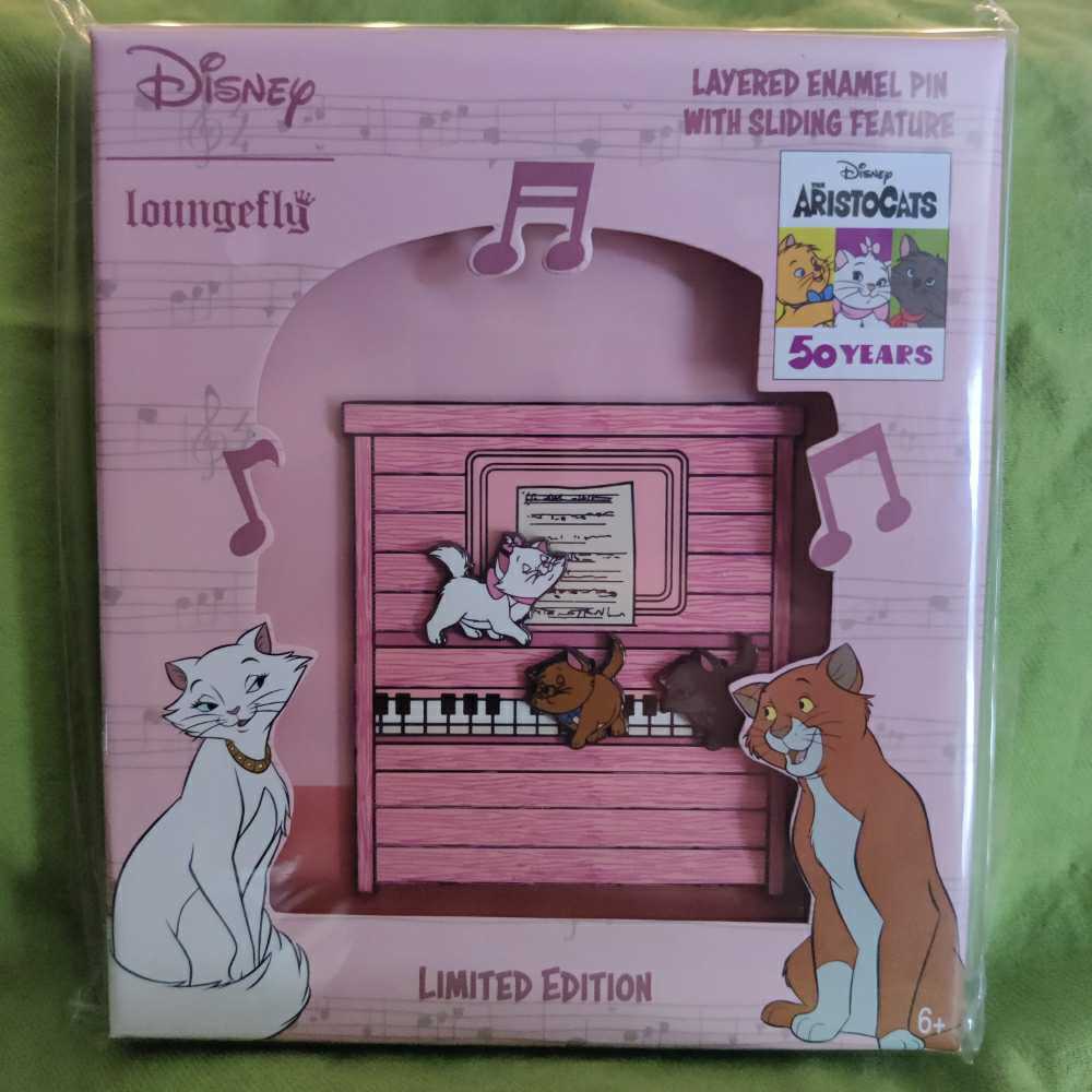 Loungefly - Aristocats 50 Years  pin collectible [Barcode 671803354715] - Main Image 2