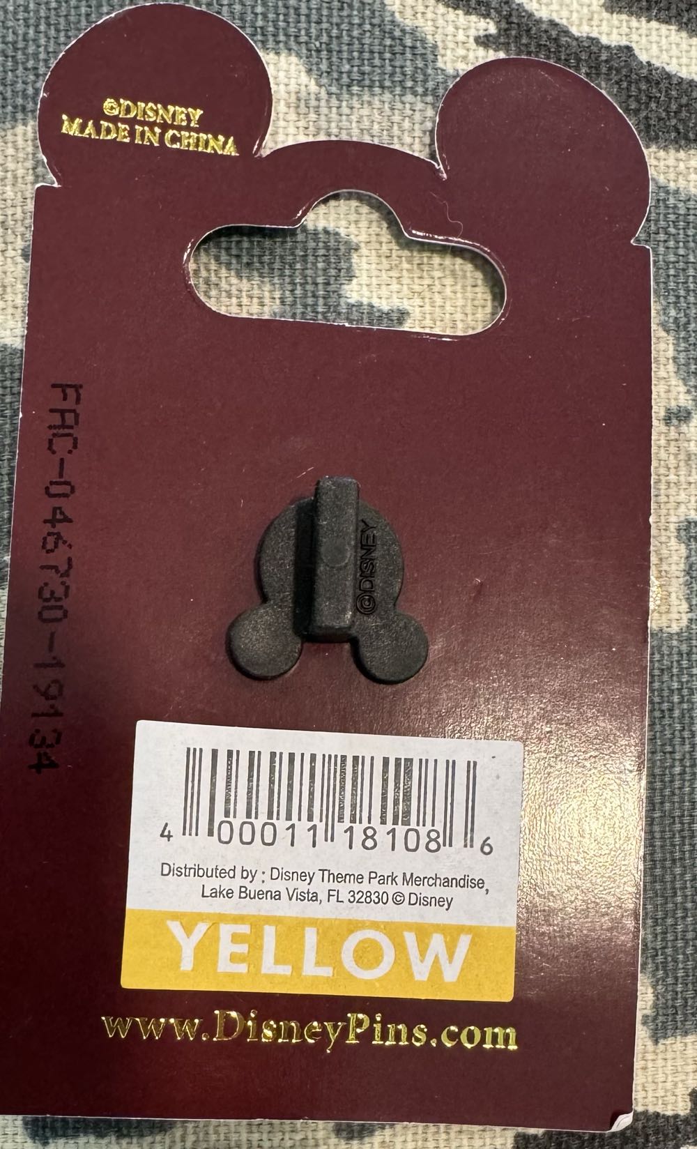 Winnie The Pooh, The Many Adventures Of Winnie The Pooh - Open Edition pin collectible [Barcode 400011181086] - Main Image 3