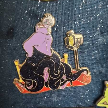 Alice in Wonderland - Queen of Everything