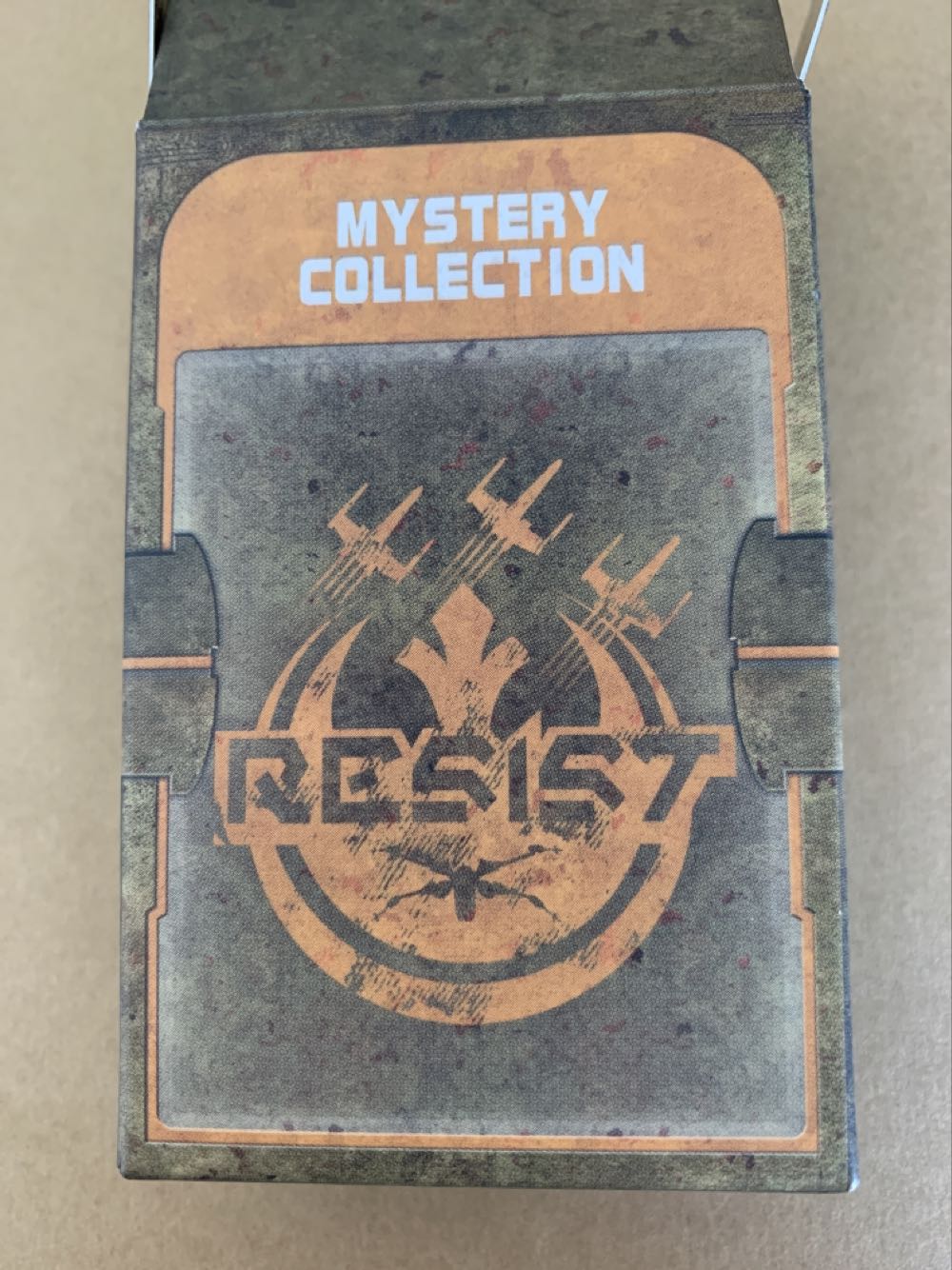 Resist Mystery collection - Star Wars pin collectible [Barcode 400021009028] - Main Image 3