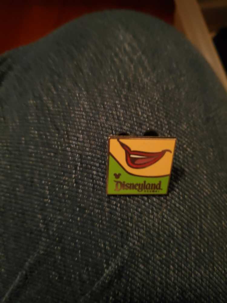 Pixar Lamp And Ball Set