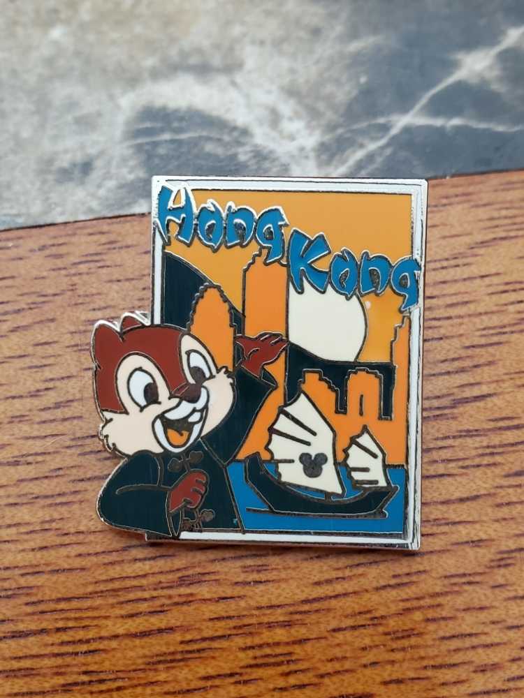 2015 Season’s Greetings Mystery Pin Set - Princess Snowflake - Jessica