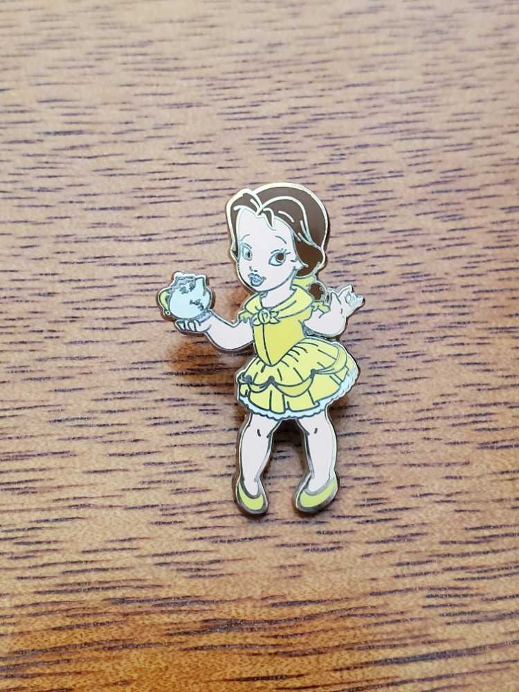 Minnie Mouse The Main Attraction Set King Arthur Carousel