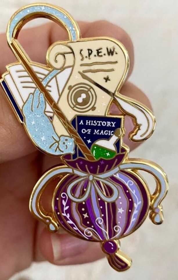 Mad Unicorn Hermione Wand  pin collectible - Main Image 1