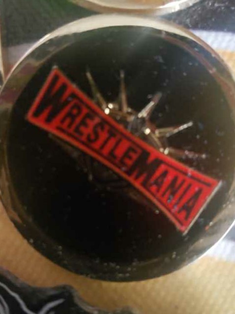 Wrestlemania 35 - WWE pin collectible - Main Image 2
