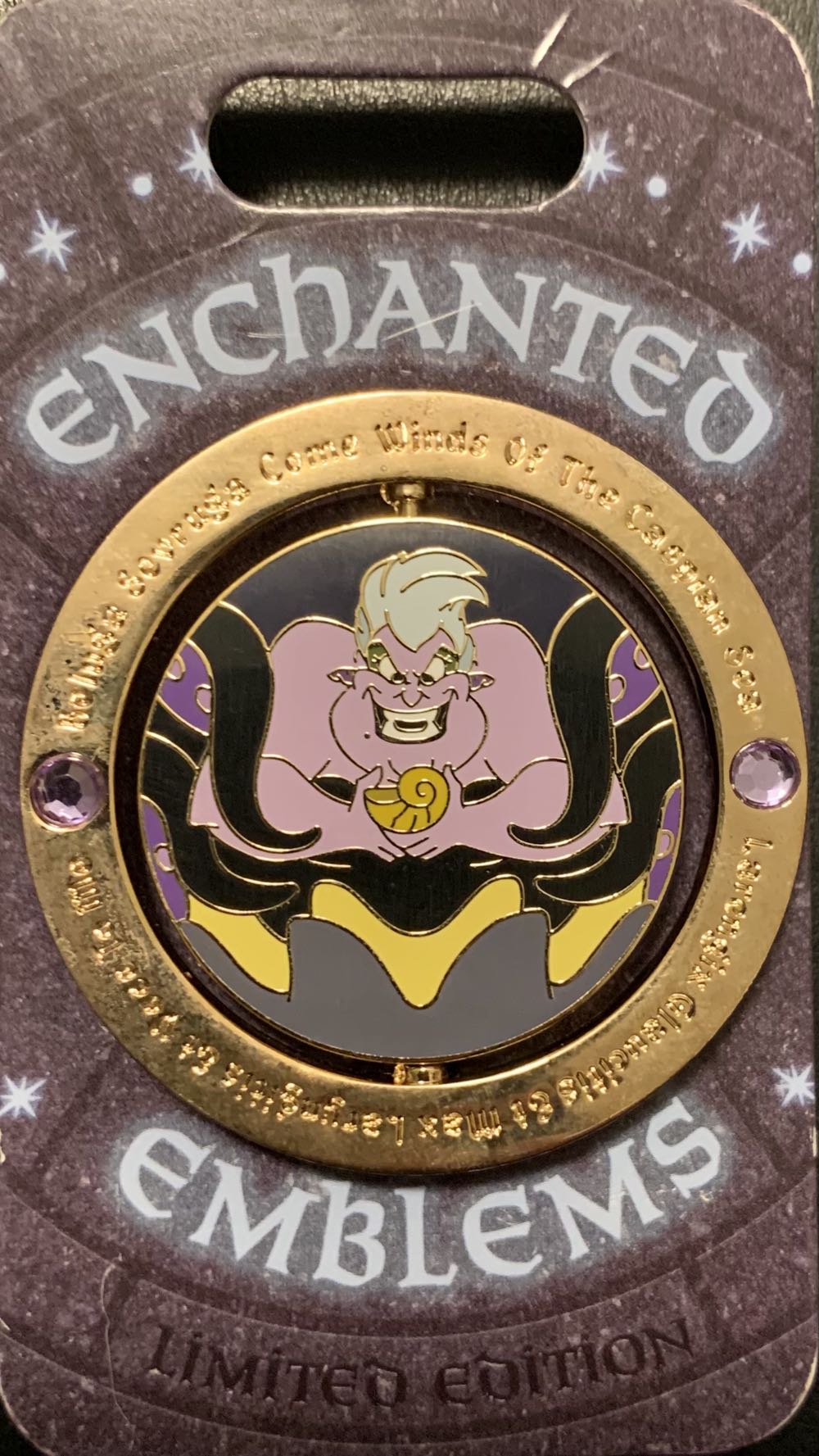Enchanted Emblems: The Little Mermaid - Spinner pin collectible - Main Image 3