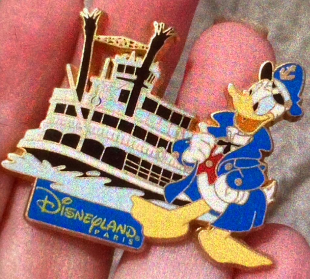 Collectible Key Mystery Collection - Mickey Mouse