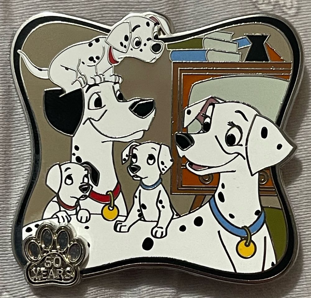 101 Dalmatians 60th Anniversary (Pongo, Perdita With Puppies) - Disney Parks Limited Edition Pin - Rack pin collectible [Barcode 400929013349] - Main Image 3