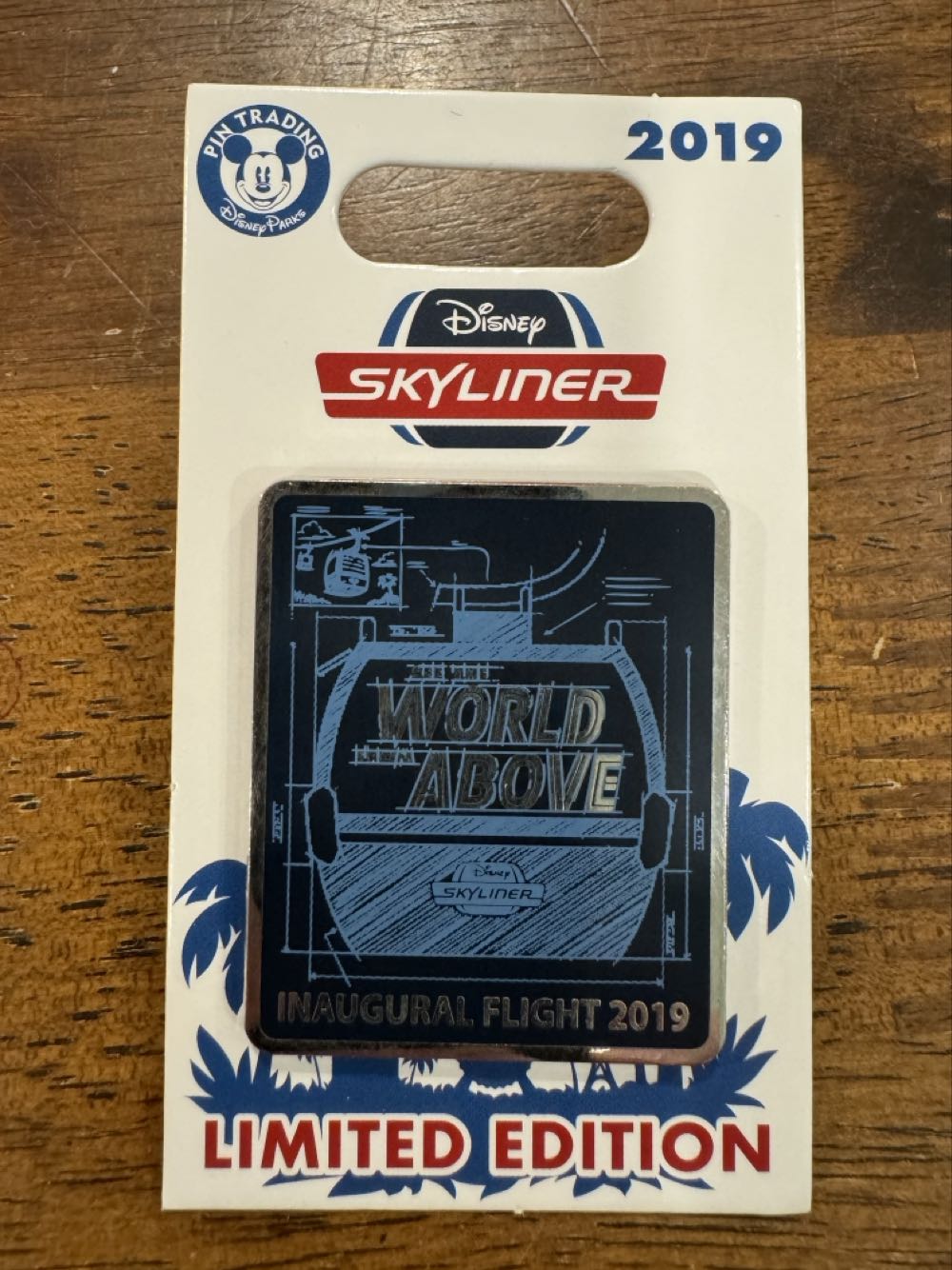 2019 Skyliner inaugural flight - Limited Edition pin collectible [Barcode 400035850203] - Main Image 2