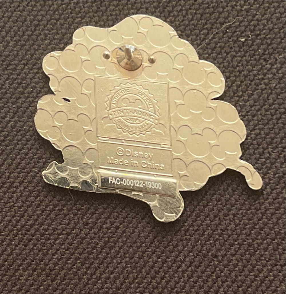 Attractions - Magic Carpets of Aladdin - Mystery pin collectible - Main Image 2