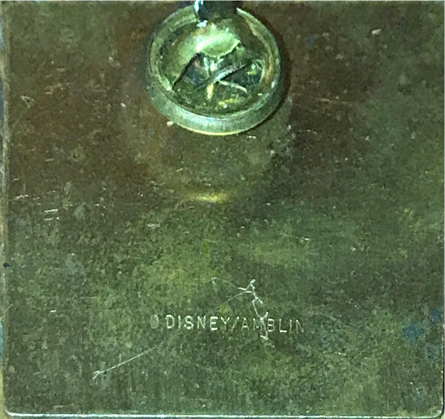 20 Magical Years Walt Disney  pin collectible - Main Image 2
