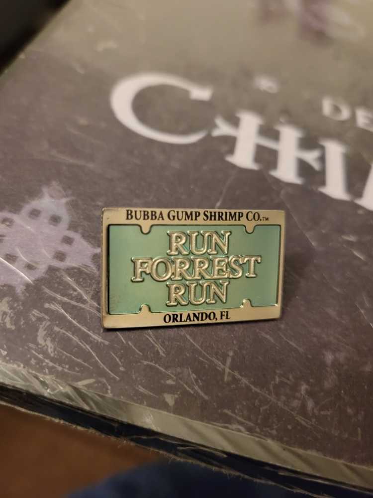 Run Forest Run - Universal Studios pin collectible - Main Image 2